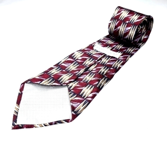 100% Silk Vintage Pierre Cardin Red and Gold Tone Patterned Long Neck Tie USA - Picture 2 of 13